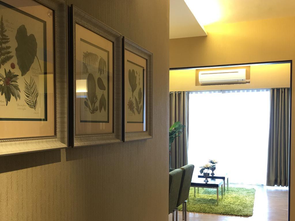 Shang Luxury Suites ماندالويونغ الغرفة الصورة