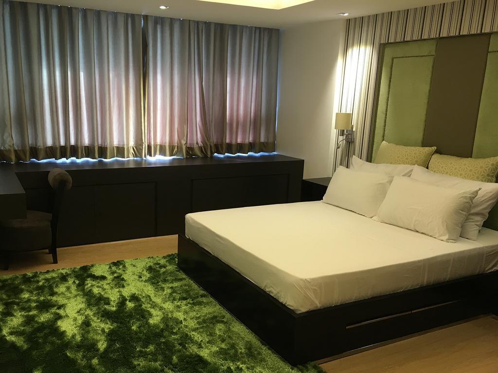 Shang Luxury Suites ماندالويونغ الغرفة الصورة